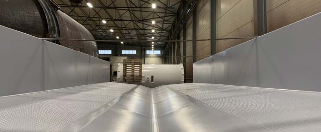 Machine laser dans l'acier structurel