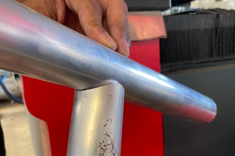 Quels matériaux peuvent être coupés avec la machine de découpe laser tube?