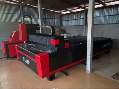 Quelle est l'épaisseur limite que la machine de découpe laser 2kw peut couper