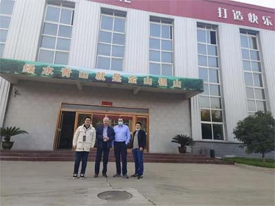 Voyons pourquoi les lignes de traitement de la cintreuse de panneau de remcor et de la feuille de bobine sont si bien accueillies sur le marché russe